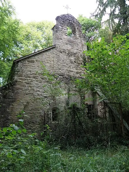 Foto von Servierkapelle - Philippesalv - © Creative Commons (https://creativecommons.org/licenses/by-sa/4.0/deed.fr)