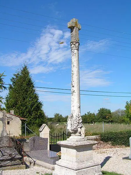 Foto de Cross de cementerio - Sminiou - © Creative Commons (https://creativecommons.org/licenses/by-sa/4.0/deed.fr)