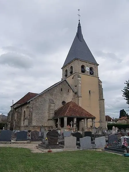Foto von Kirche - Gérard Janot - © Creative Commons (https://creativecommons.org/licenses/by-sa/4.0/deed.fr)