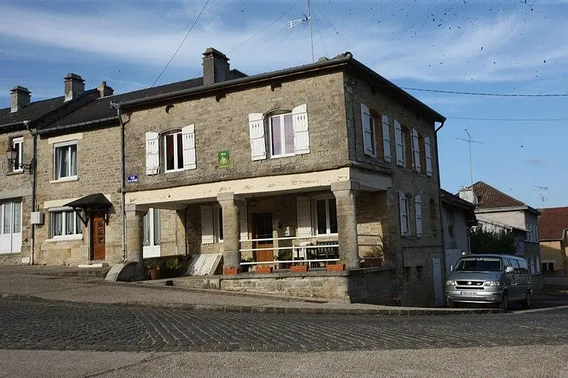 Foto di Portici - NEUVENS Francis - © Creative Commons (https://creativecommons.org/licenses/by-sa/4.0/deed.fr)