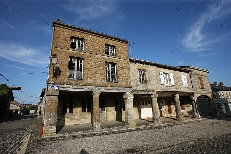 Foto von Arkaden - NEUVENS Francis - © Creative Commons (https://creativecommons.org/licenses/by-sa/4.0/deed.fr)