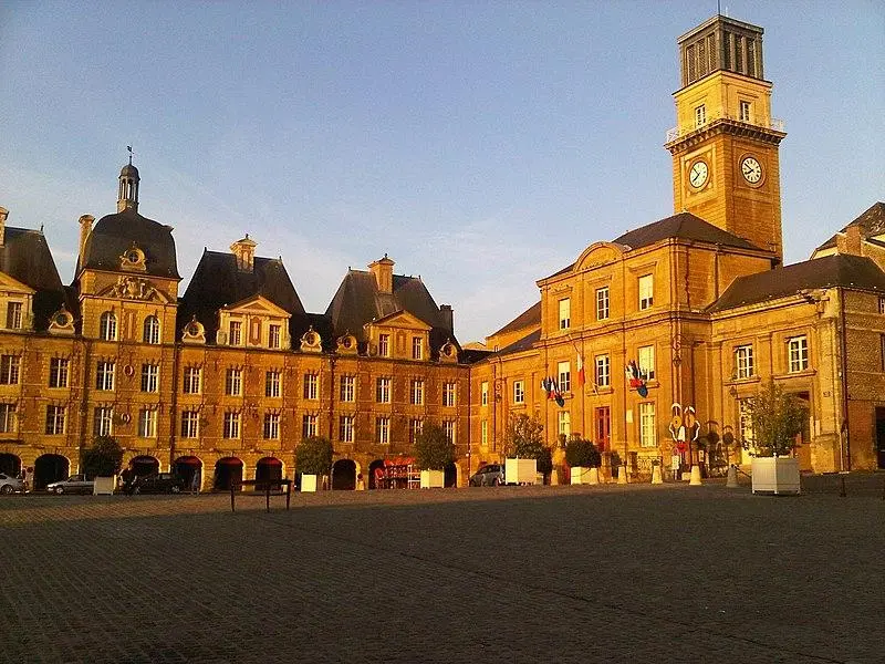 Foto de Ayuntamiento - JPDRUMEL - © Creative Commons (https://creativecommons.org/licenses/by-sa/4.0/deed.fr)
