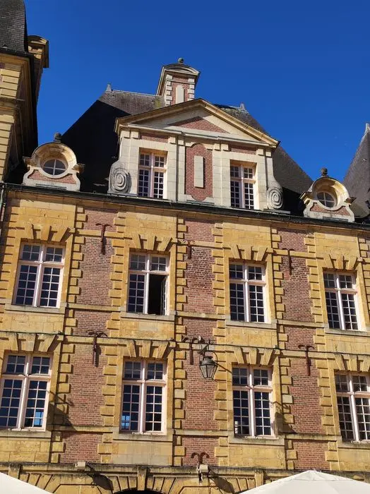 Foto de Edificio - POP Plateforme Ouverte du Patrimoine / Base Mérimée - © Ministère de la Culture (France), Conservation des antiquités et des objets d’art des Ardennes – Tous droits réservés 