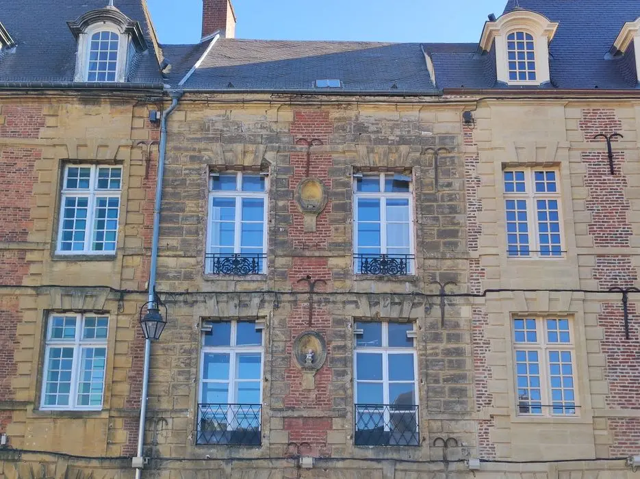Foto de Edificio - POP Plateforme Ouverte du Patrimoine / Base Mérimée - © Ministère de la Culture (France), Conservation des antiquités et des objets d’art des Ardennes – Tous droits réservés 