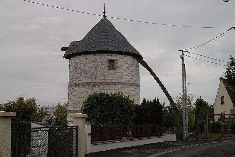 Foto von Windmühle - Gérald Garitan - © Creative Commons (https://creativecommons.org/licenses/by-sa/4.0/deed.fr)