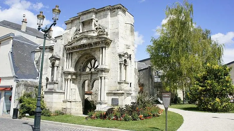 Foto von Saint-Martin Church (alt) - G.Garitan - © Creative Commons (https://creativecommons.org/licenses/by-sa/4.0/deed.fr)