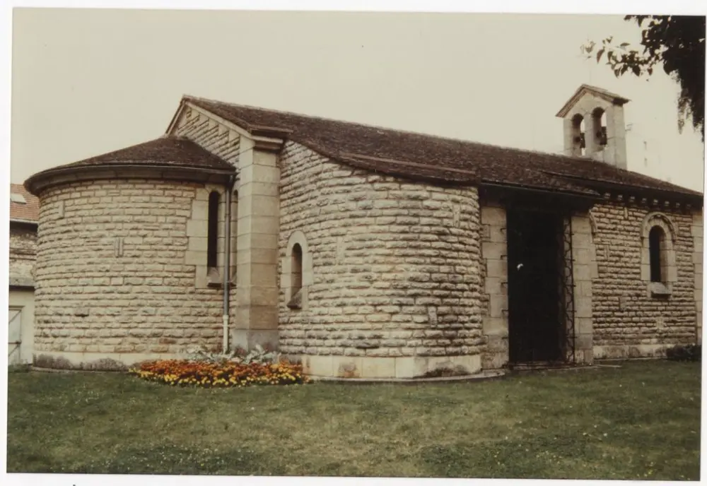 Foto von Notre-Dame-de-La-Paix-Kapelle - POP Plateforme Ouverte du Patrimoine / Base Mérimée - © Ministère de la Culture (France), Médiathèque du patrimoine et de la photographie, Tous droits réservés 