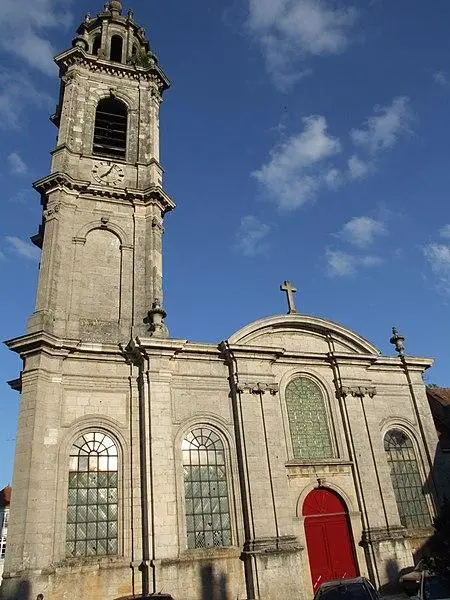 Foto von Saint-Martin Church - photography by Christophe.Finot - © Creative Commons (https://creativecommons.org/licenses/by-sa/4.0/deed.fr)