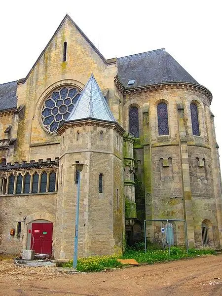 Foto von Das ehemalige Damenkloster der Annahme, der derzeit im Krankenhauszentrum enthalten ist - Aimelaime - © Creative Commons (https://creativecommons.org/licenses/by-sa/4.0/deed.fr)