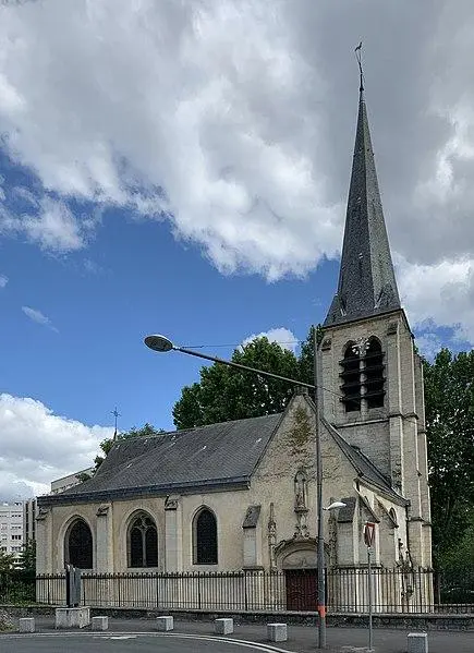 Foto de Iglesia de Saint-Saturnin - Chabe01 - © Creative Commons (https://creativecommons.org/licenses/by-sa/4.0/deed.fr)