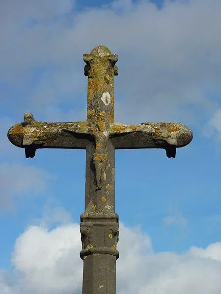 Foto de Cross de cementerio - Mogway93 - © Creative Commons (https://creativecommons.org/licenses/by-sa/4.0/deed.fr)