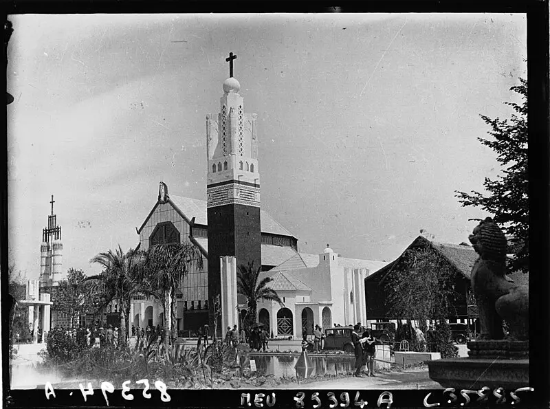 Foto de Iglesia Notre-Dame-Des-Missions - Agence de presse Meurisse. Agence photographique ( - © Creative Commons (https://creativecommons.org/licenses/by-sa/4.0/deed.fr)
