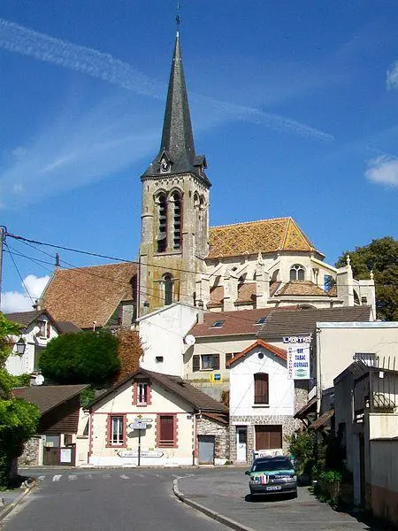 Foto de Iglesia de Saint-Aquilin - P.poschadel - © Creative Commons (https://creativecommons.org/licenses/by-sa/4.0/deed.fr)