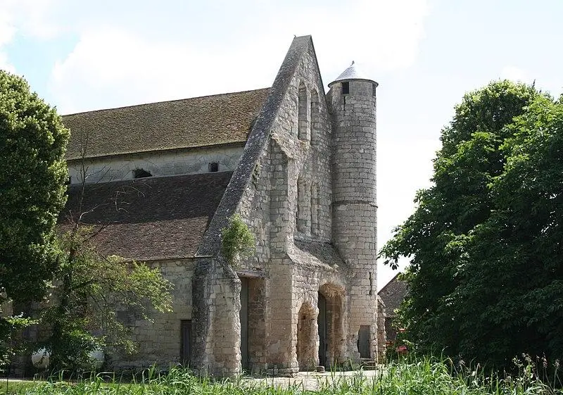 Foto von Domaine de la Grange Cistercienne de Vollerand - Mel22 - © Creative Commons (https://creativecommons.org/licenses/by-sa/4.0/deed.fr)