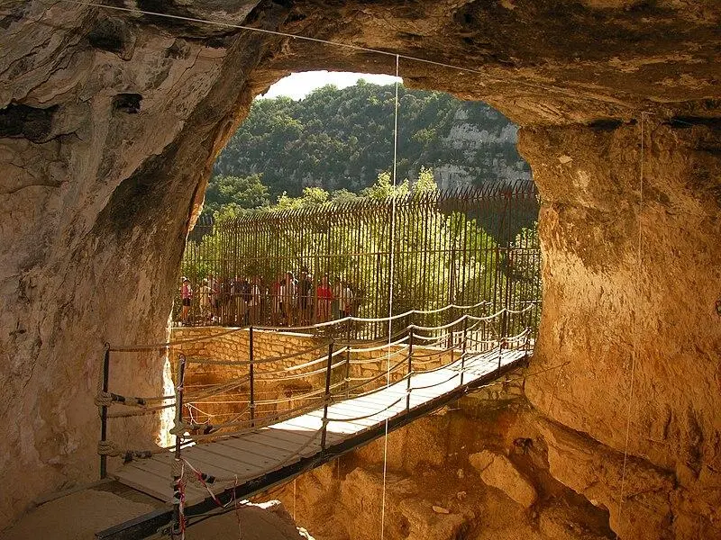 Picture of GOOD BALAGE GROTTE - © Service communication du Conseil général des Alp - © Creative Commons (https://creativecommons.org/licenses/by-sa/4.0/deed.fr)