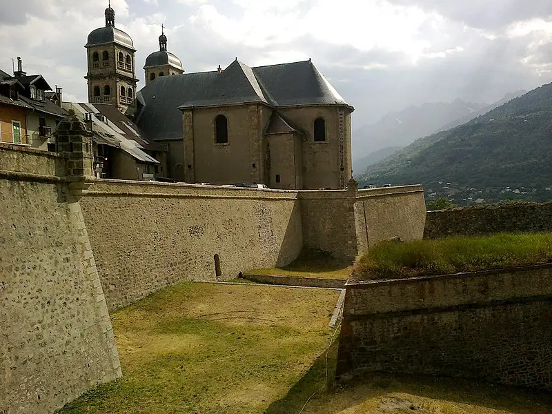 Foto von Notre-Dame Parish Church, Saint-Nicolas (Old Collegiate Church) - rene boulay - © Creative Commons (https://creativecommons.org/licenses/by-sa/4.0/deed.fr)