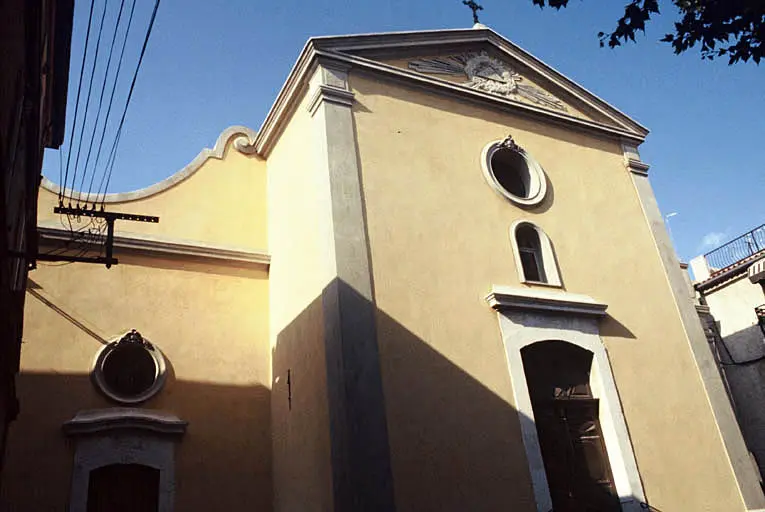 Foto di Saint-François-De-Sals e Chiesa circostante - POP Plateforme Ouverte du Patrimoine / Base Mérimée - © Monuments historiques