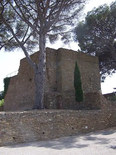 Foto de Castillo de Lords of Foz (restos) - Baptiste Rossi - © Creative Commons (https://creativecommons.org/licenses/by-sa/4.0/deed.fr)