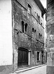 Foto de Casa románica - POP Plateforme Ouverte du Patrimoine / Base Mérimée - © Ministère de la Culture (France), Médiathèque du patrimoine et de la photographie, diffusion RMN-GP