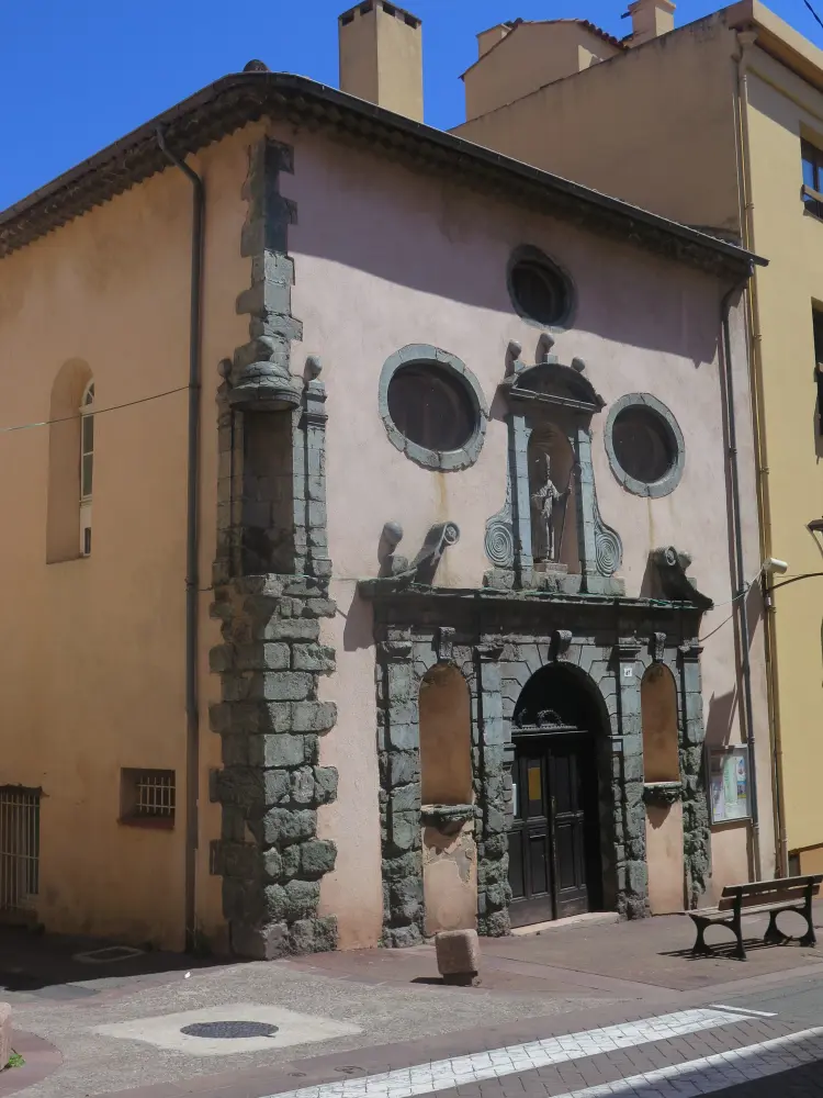Foto di Ex convento domenicano - Sous licence Creative Commons (https://creativecommons.org/licenses/by-sa/4.0/deed.fr) - Par Juliofsanguino - © Creative Commons (https://creativecommons.org/licenses/by-sa/4.0/deed.fr)