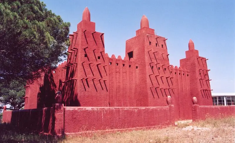 Foto di Moschea Missiri - Greudin - © Creative Commons (https://creativecommons.org/licenses/by-sa/4.0/deed.fr)