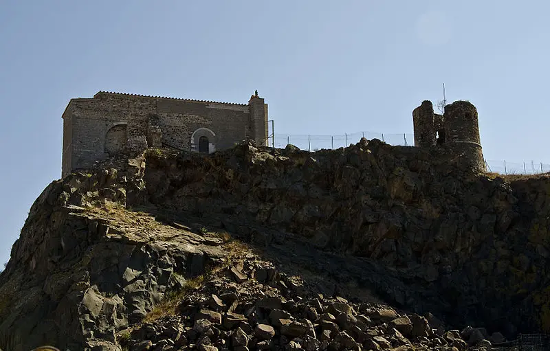 Foto di Cappella in stile romana (vecchia) - Cyphylo - © Creative Commons (https://creativecommons.org/licenses/by-sa/4.0/deed.fr)