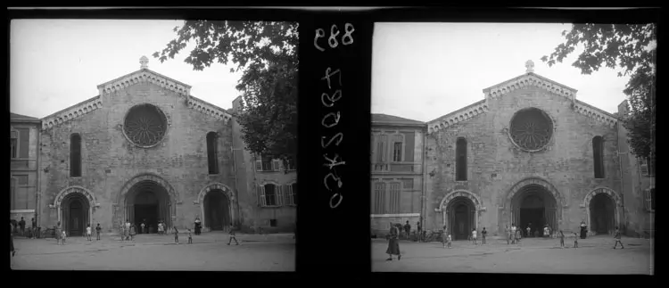 Foto de Iglesia de Saint-Louis - POP Plateforme Ouverte du Patrimoine / Base Mérimée - © Donation Baldet-Lagarde, Ministère de la Culture (France), Médiathèque du patrimoine et de la photographie, diffusion GrandPalaisRmn Photo