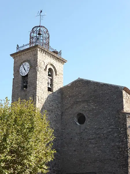 Foto di Chiesa parrocchiale di Saint-Joseph - Roland Amiot - © Creative Commons (https://creativecommons.org/licenses/by-sa/4.0/deed.fr)