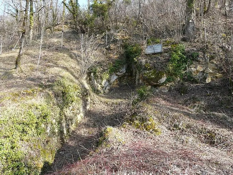 Foto de Depósito de gravette - Père Igor - © Creative Commons (https://creativecommons.org/licenses/by-sa/4.0/deed.fr)