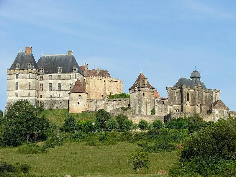 Foto de Castillo - MOSSOT - © Creative Commons (https://creativecommons.org/licenses/by-sa/4.0/deed.fr)