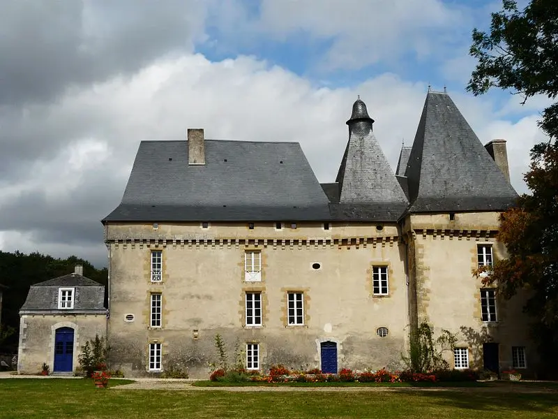 Picture of Château de MAVALEIX - Père Igor - © Creative Commons (https://creativecommons.org/licenses/by-sa/4.0/deed.fr)