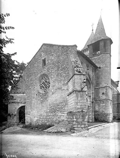 Foto de Iglesia de Saint-Christophe - POP Plateforme Ouverte du Patrimoine / Base Mérimée - © Ministère de la Culture (France), Médiathèque du patrimoine et de la photographie, diffusion RMN-GP