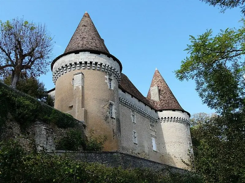 Foto von Mauriac Castle - Père Igor - © Creative Commons (https://creativecommons.org/licenses/by-sa/4.0/deed.fr)