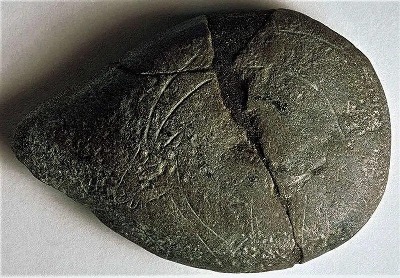Foto von Mundhöhle mit prähistorischen Gemälden enthält - http://www.slideshare.net/extremecraft/01-paleolit - © Creative Commons (https://creativecommons.org/licenses/by-sa/4.0/deed.fr)