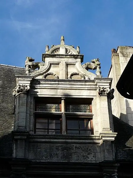 Foto von Renaissance House - Père Igor - © Creative Commons (https://creativecommons.org/licenses/by-sa/4.0/deed.fr)