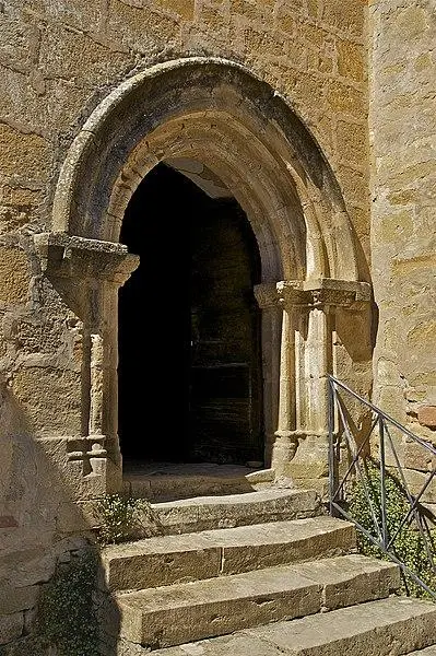Foto de Iglesia, vieja capilla castral - Jebulon - © Creative Commons (https://creativecommons.org/licenses/by-sa/4.0/deed.fr)