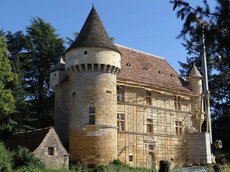 Foto von Sirey Castle - MOSSOT - © Creative Commons (https://creativecommons.org/licenses/by-sa/4.0/deed.fr)