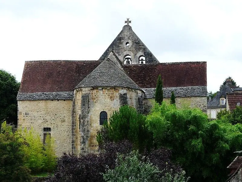 Foto von Saint-Ourts Kirche - Père Igor - © Creative Commons (https://creativecommons.org/licenses/by-sa/4.0/deed.fr)
