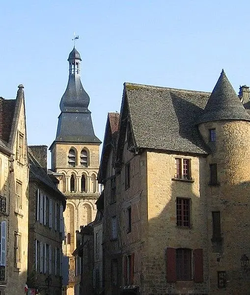 Foto de Ex catedral de Saint-Sacerdos - Gilbert Bochenek - © Creative Commons (https://creativecommons.org/licenses/by-sa/4.0/deed.fr)