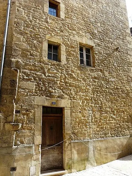 Foto de Edificio - Père Igor - © Creative Commons (https://creativecommons.org/licenses/by-sa/4.0/deed.fr)