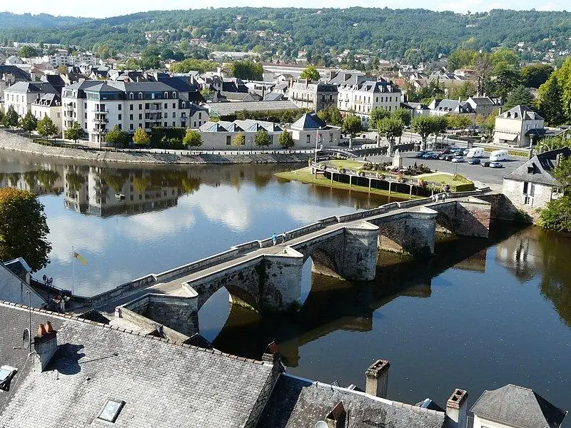 Foto de Puente antiguo - Père Igor - © Creative Commons (https://creativecommons.org/licenses/by-sa/4.0/deed.fr)