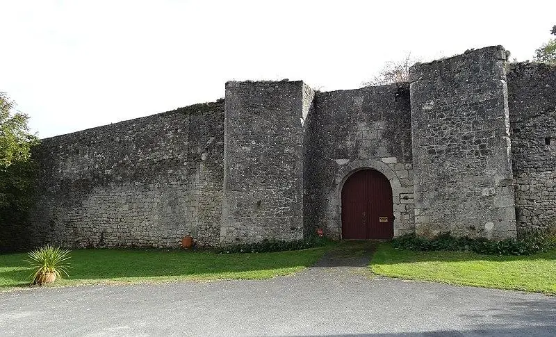 Foto de Castillo de Puyguilhem - Sergey Prokopenko - © Creative Commons (https://creativecommons.org/licenses/by-sa/4.0/deed.fr)