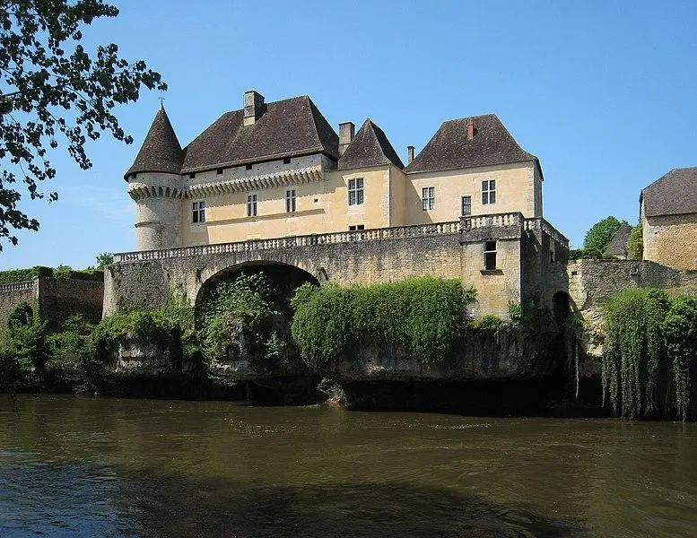 Foto de Château de losse - Manfred Heyde - © Creative Commons (https://creativecommons.org/licenses/by-sa/4.0/deed.fr)