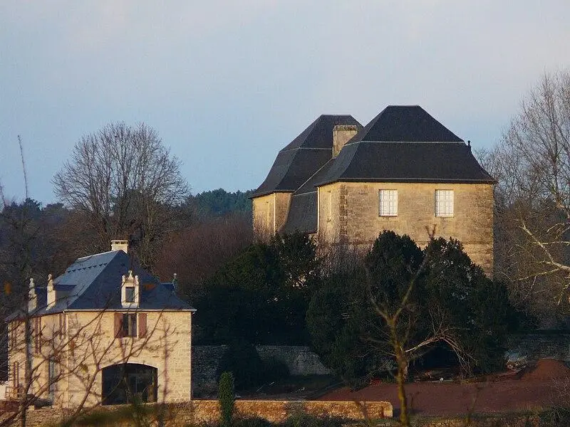 Foto de Castillo de Mellet - Père Igor - © Creative Commons (https://creativecommons.org/licenses/by-sa/4.0/deed.fr)