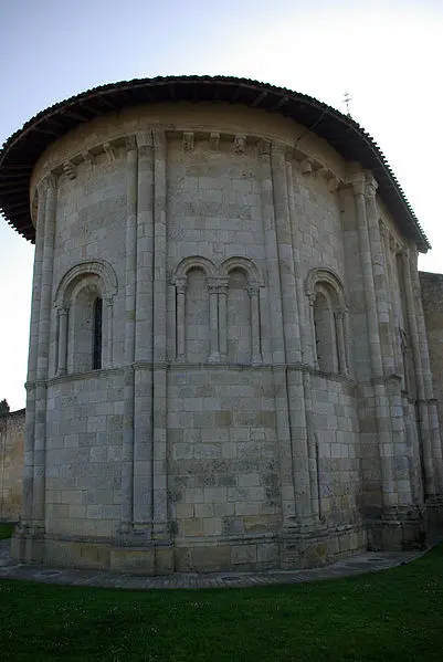 Foto de Iglesia de Saint-Pierre - David Perez - © Creative Commons (https://creativecommons.org/licenses/by-sa/4.0/deed.fr)