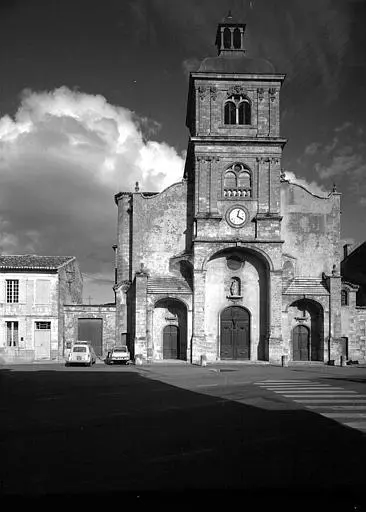 Foto de Iglesia de Saint-Vincent - POP Plateforme Ouverte du Patrimoine / Base Mérimée - © Ministère de la Culture (France), Médiathèque du patrimoine et de la photographie, diffusion RMN-GP