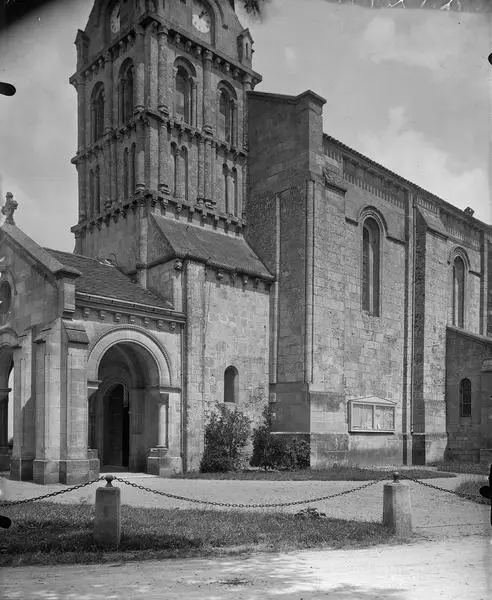 Foto de Iglesia Notre-Dame - POP Plateforme Ouverte du Patrimoine / Base Mérimée - © Ministère de la Culture (France), Médiathèque du patrimoine et de la photographie, diffusion RMN-GP