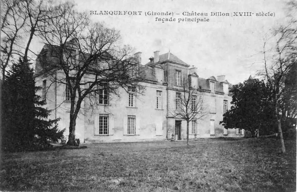 Foto de Château Dillon - Sous licence Creative Commons (https://creativecommons.org/licenses/by-sa/4.0/deed.fr) - Par PA - © Creative Commons (https://creativecommons.org/licenses/by-sa/4.0/deed.fr)