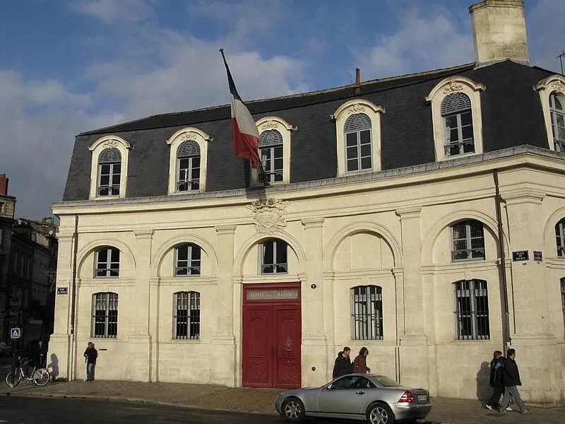 Foto de Hotel marina - Sylvain Machefert, Symac - © Creative Commons (https://creativecommons.org/licenses/by-sa/4.0/deed.fr)