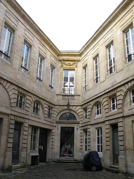 Foto de Hotel Dublan - Sylvain Machefert, Symac - © Creative Commons (https://creativecommons.org/licenses/by-sa/4.0/deed.fr)